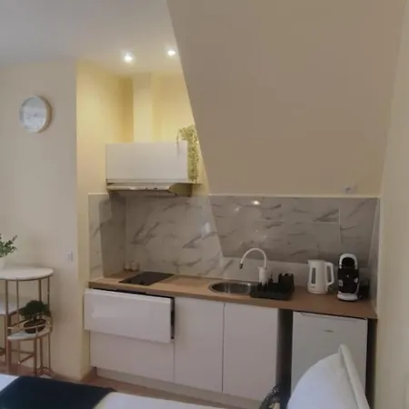 Le Cocoon Dore Poitiers