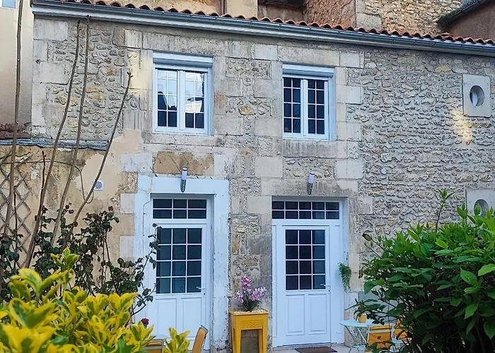 Le Cocoon Dore Apartman *